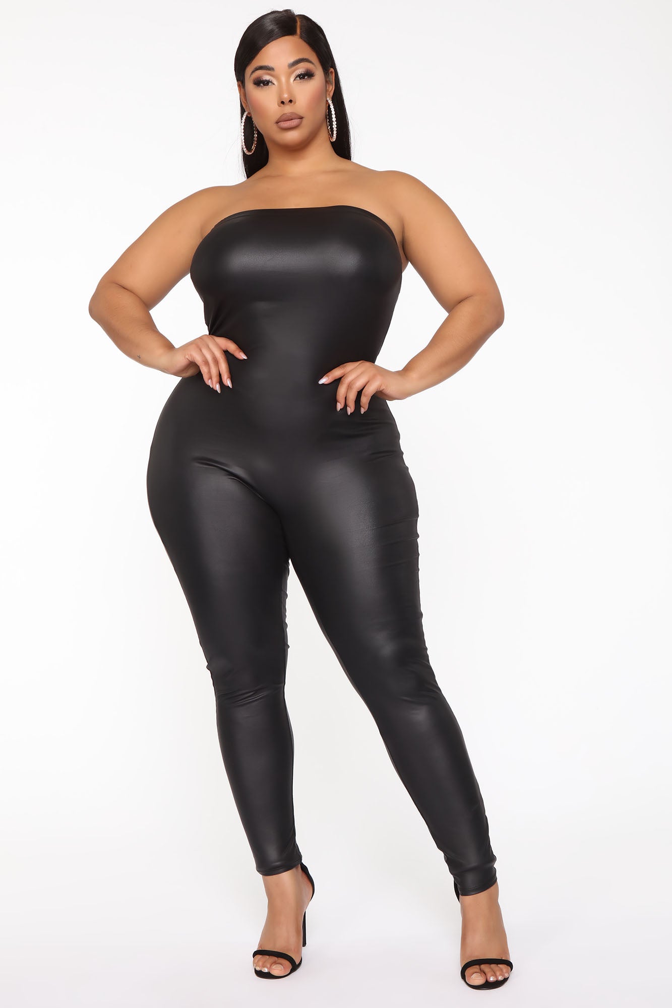 03-02-20_Studio_2_JP_ES_14-44-15_52__NS7053N_Black_PLUS_79858_RP